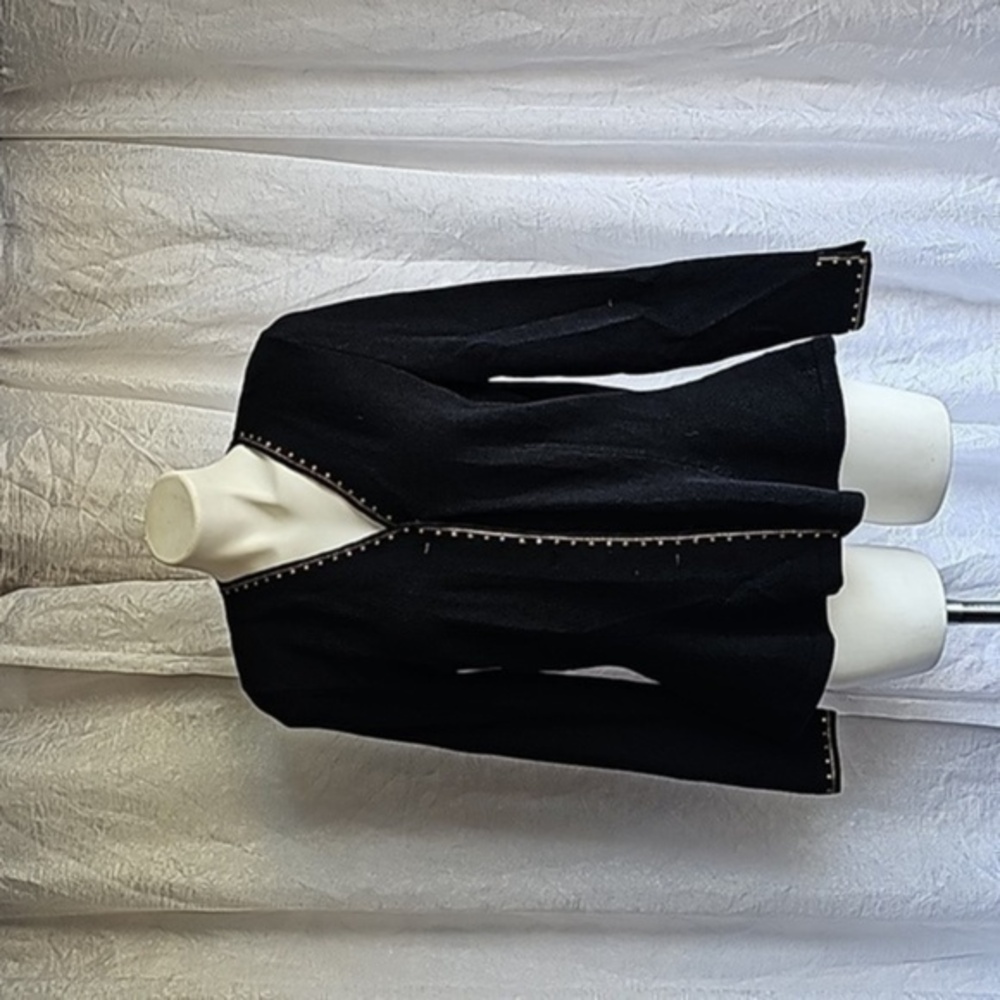 Jennifer Roberts vintage Black sweater size US 6